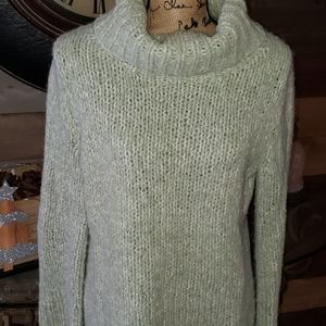 Mint Green Hand-knit sweater Large